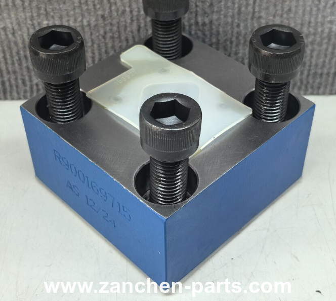 Rexroth R900912712 Proportional Directional Valve LFA32WEA-7X/